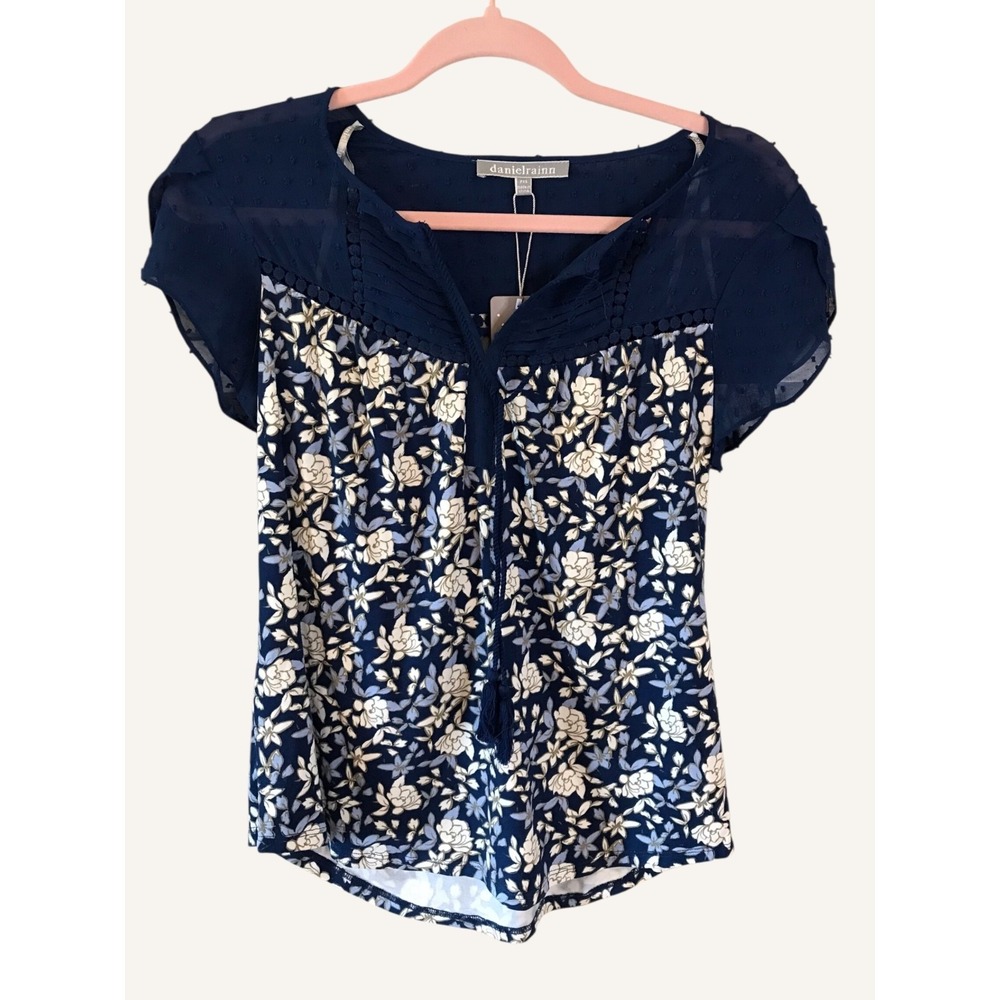 NWT Daniel Rainn Size Petite XS Blue Floral Blouse Tassel Stitch Fix Top‎